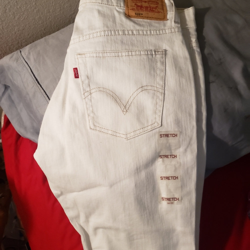 Vintage yellow tag levi capris